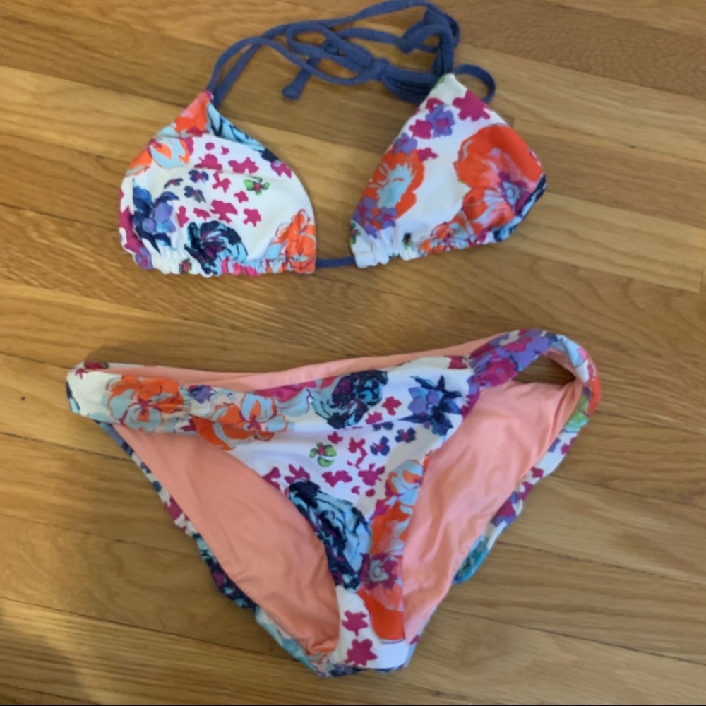 Splendid reversible bikini suit